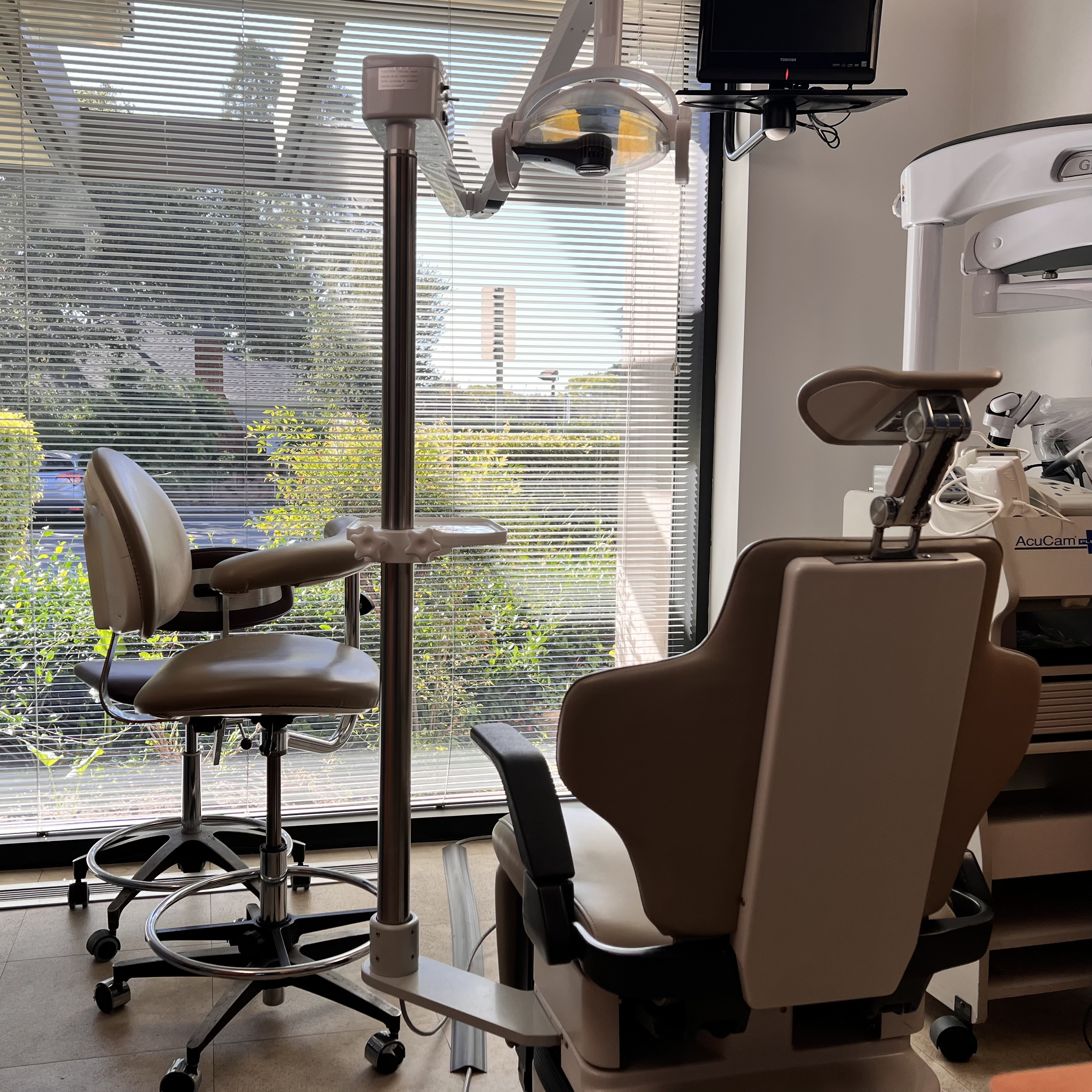 Hui Dental Office Photo: Operating Chair